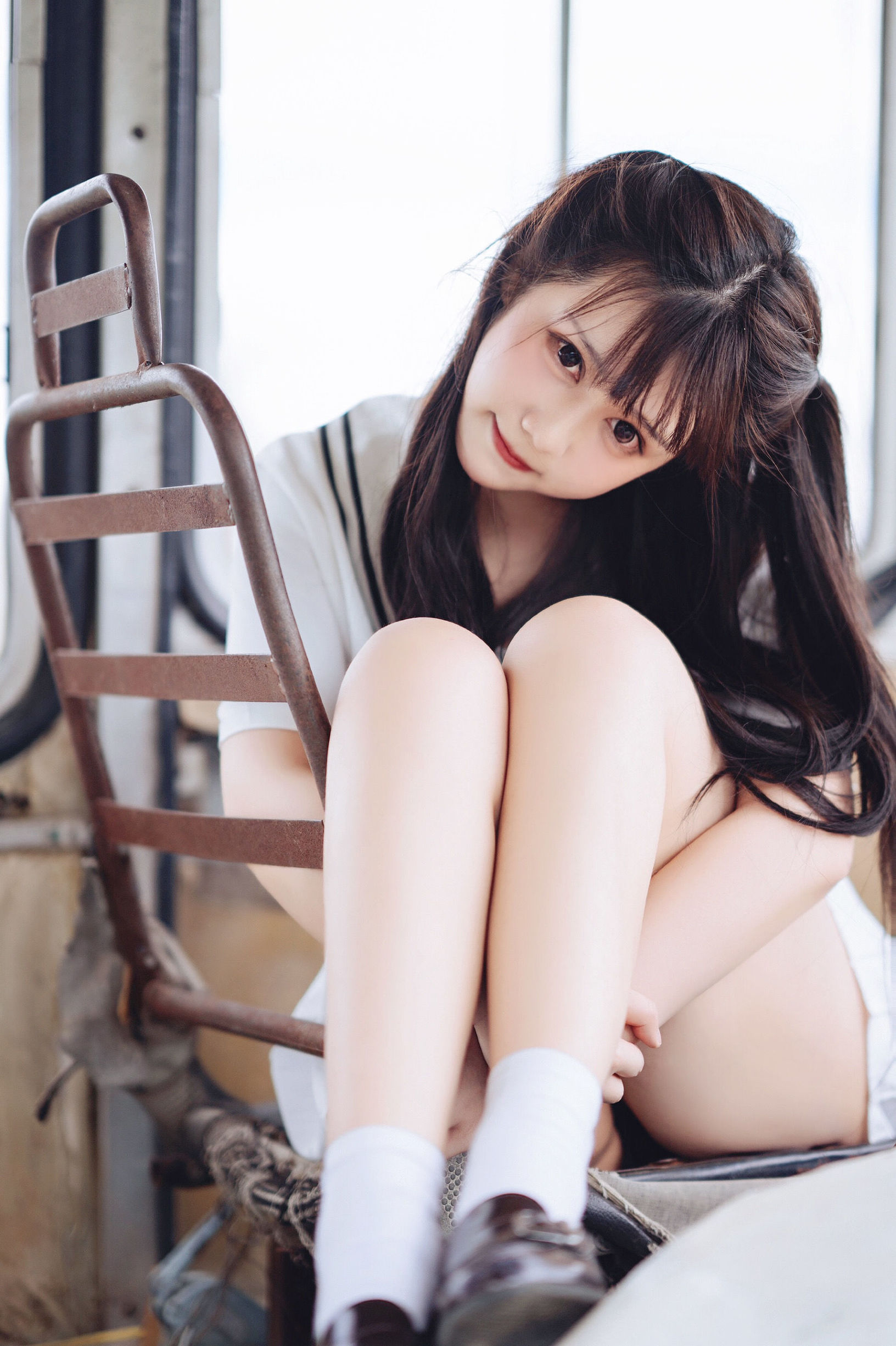 [COS福利]微博福利姬镜酱静夏之JK少女插图8